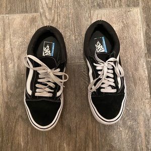 Vans men size 8 authentic skateboard shoes